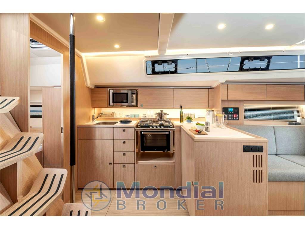 Bavaria 42 c