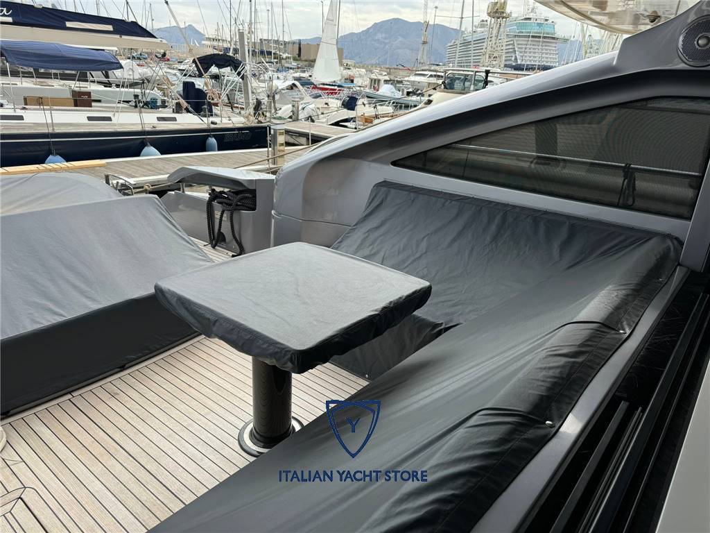 Pershing 6x