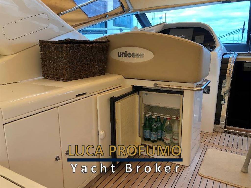 Uniesse marine 48 open