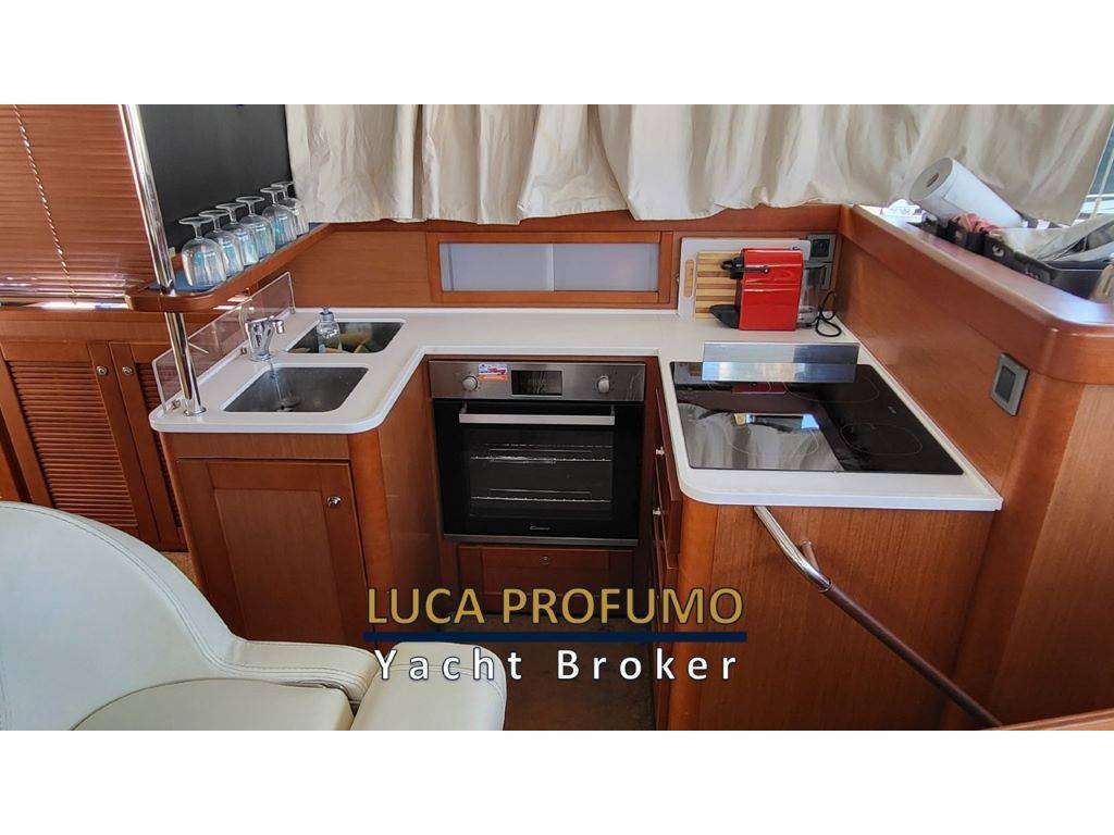Beneteau Swift trawler 44