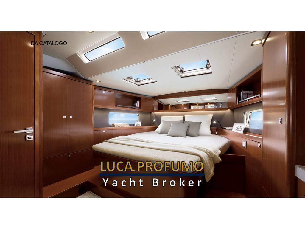 Beneteau Oceanis 55 dock & go