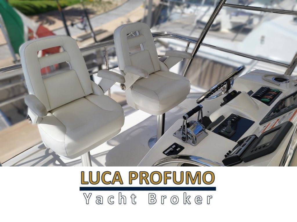 Riviera marine Bf 45 flybridge