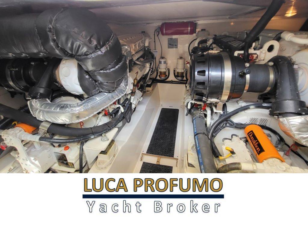 Riviera marine Bf 45 flybridge