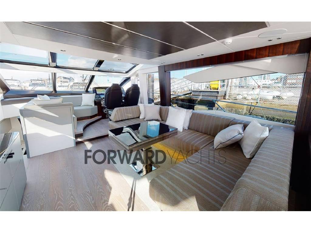 Sunseeker Predator 74 xps