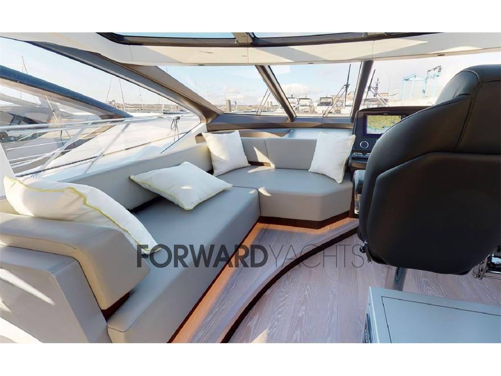 Sunseeker Predator 74 xps