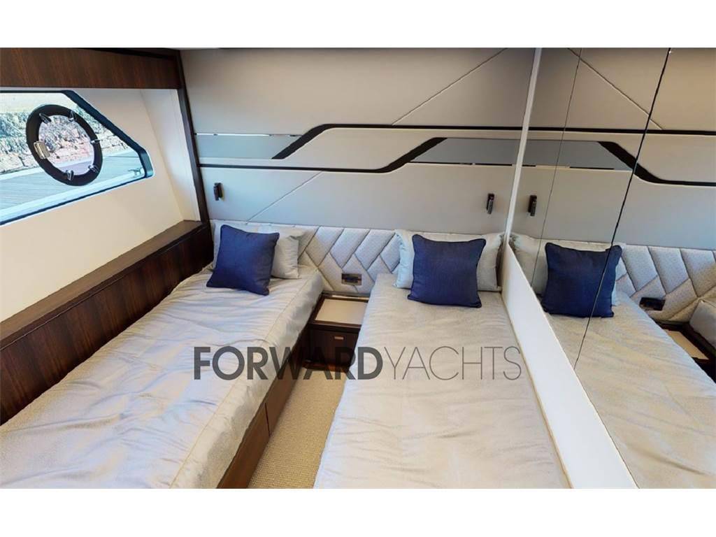 Sunseeker Predator 74 xps