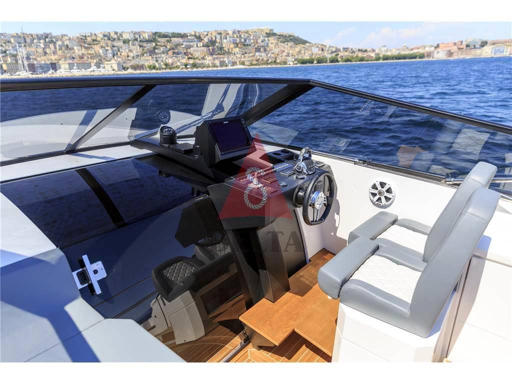 Rio yachts Spider 40
