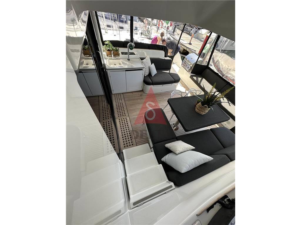Lagoon 50