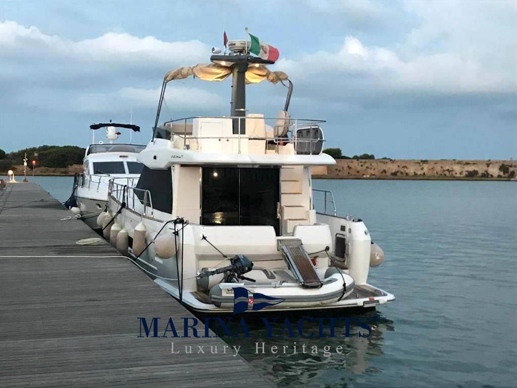 Azimut Magellano 43