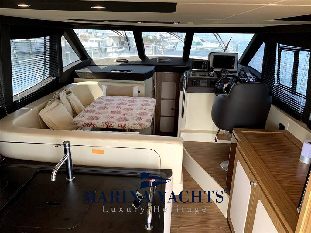 Azimut Magellano 43