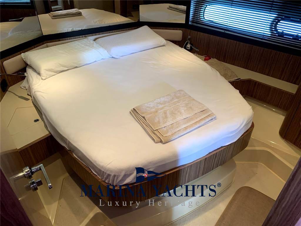 Azimut Magellano 43