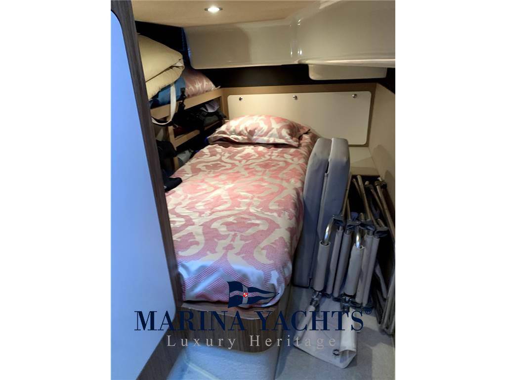 Azimut Magellano 43