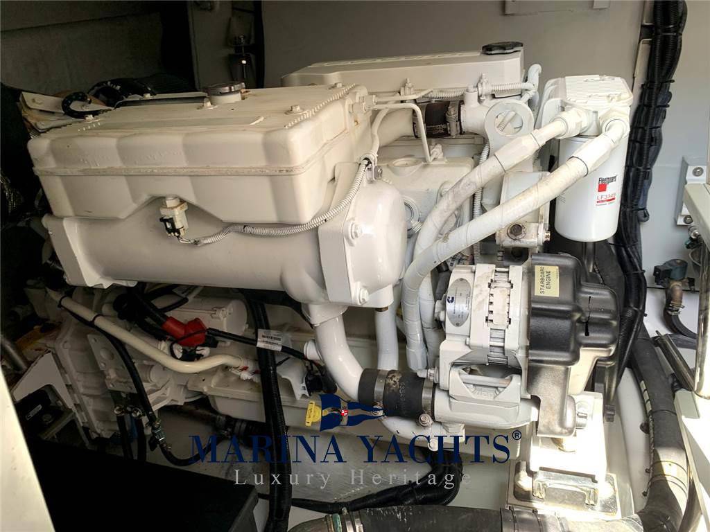 Azimut Magellano 43