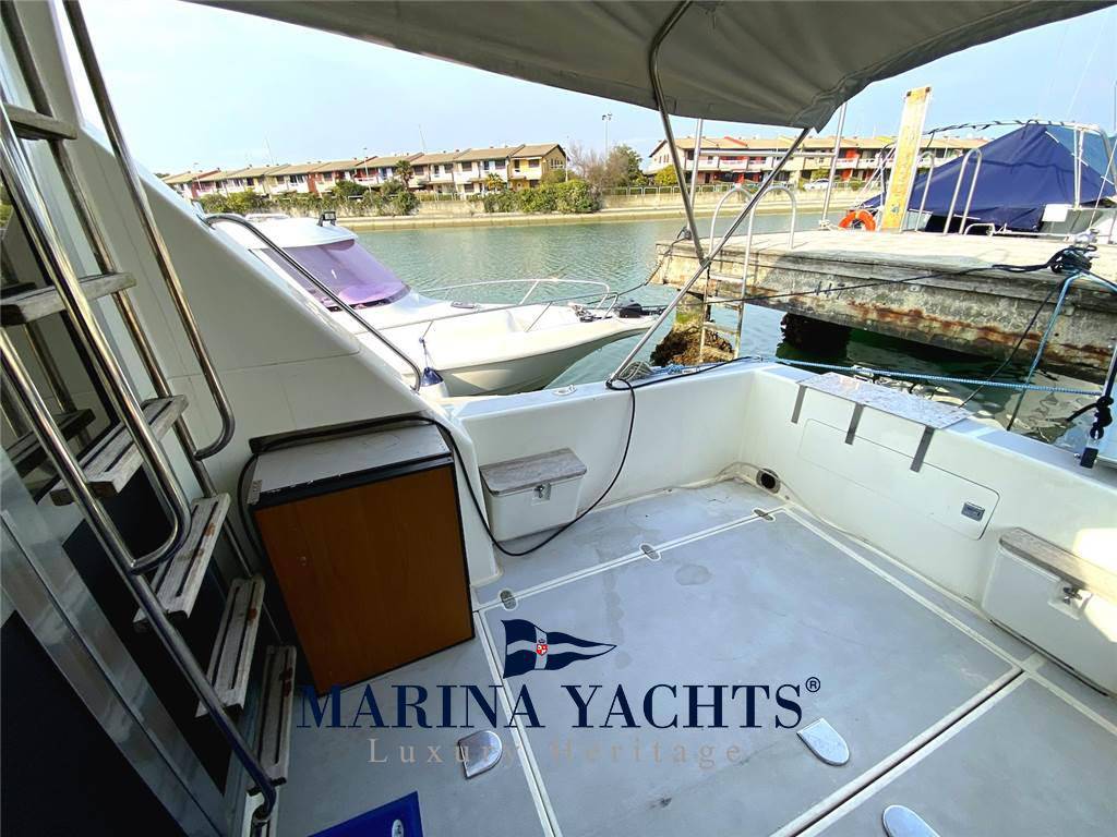 Rover marine 33 fly