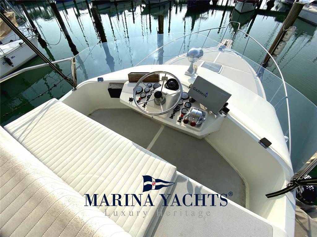 Rover marine 33 fly