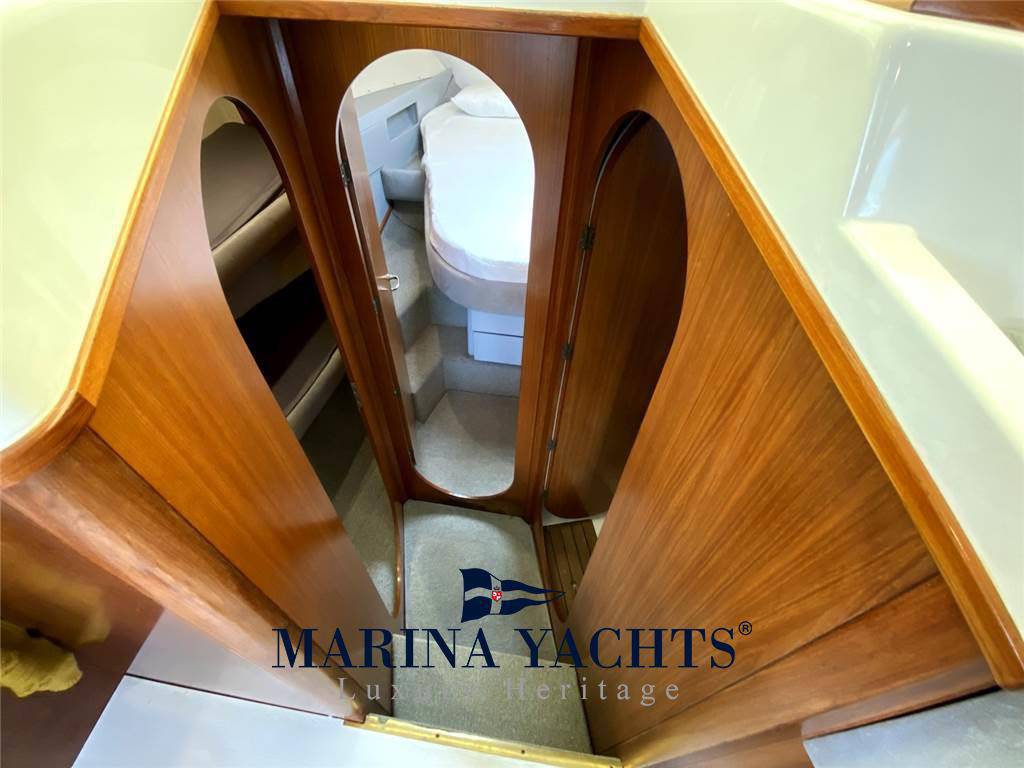 Rover marine 33 fly