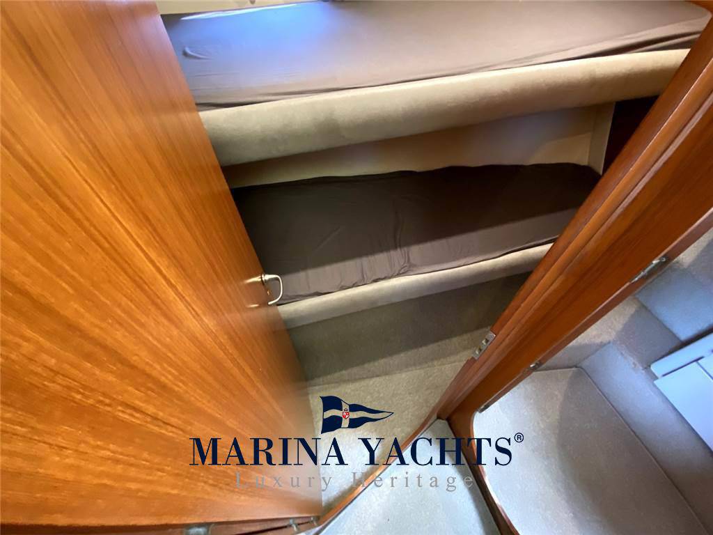 Rover marine 33 fly
