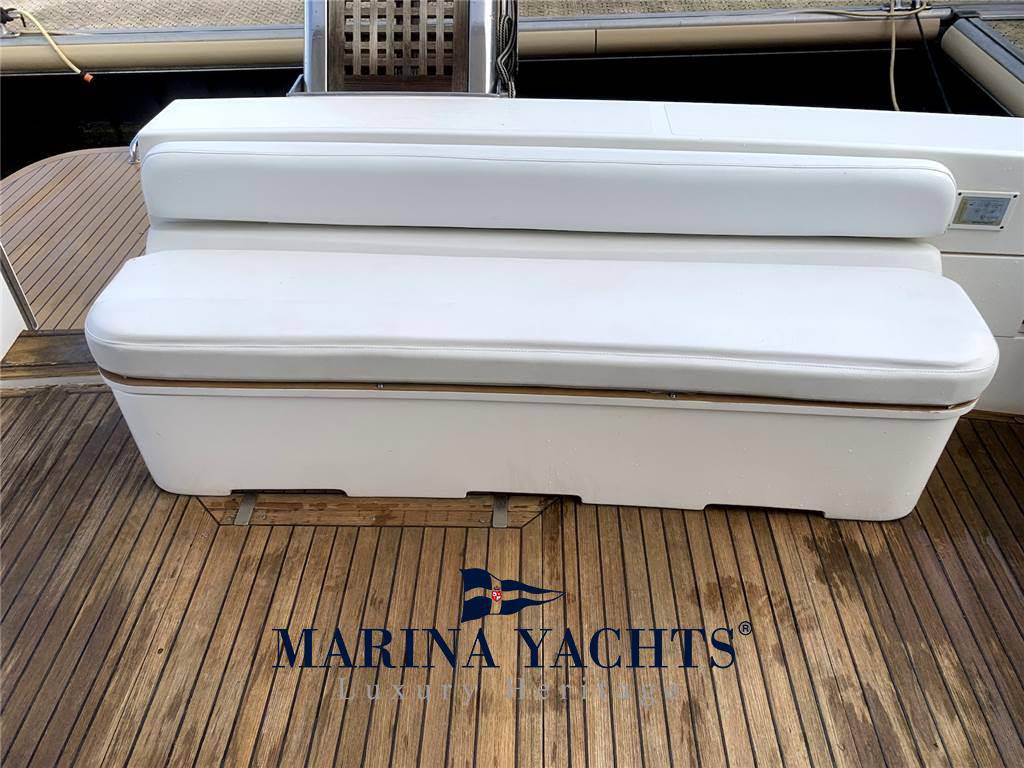 Uniesse marine 48 hard top