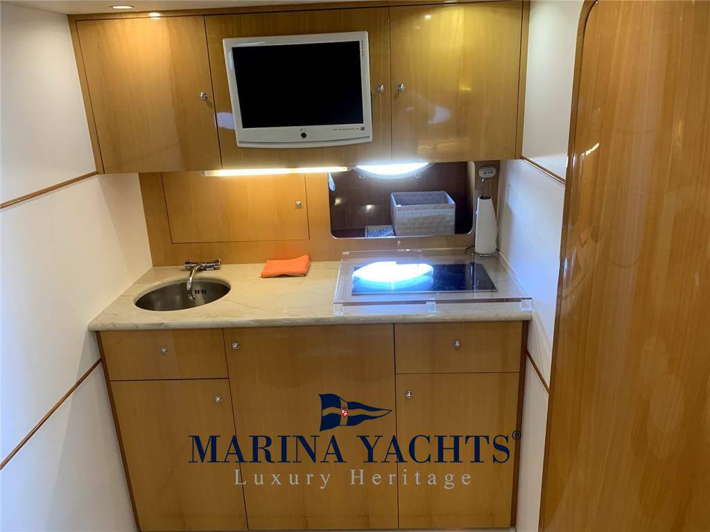 Uniesse marine 48 hard top