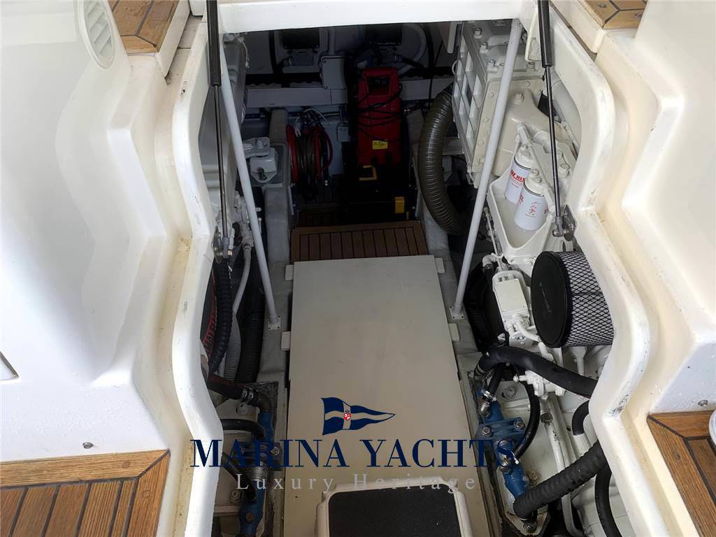 Uniesse marine 48 hard top