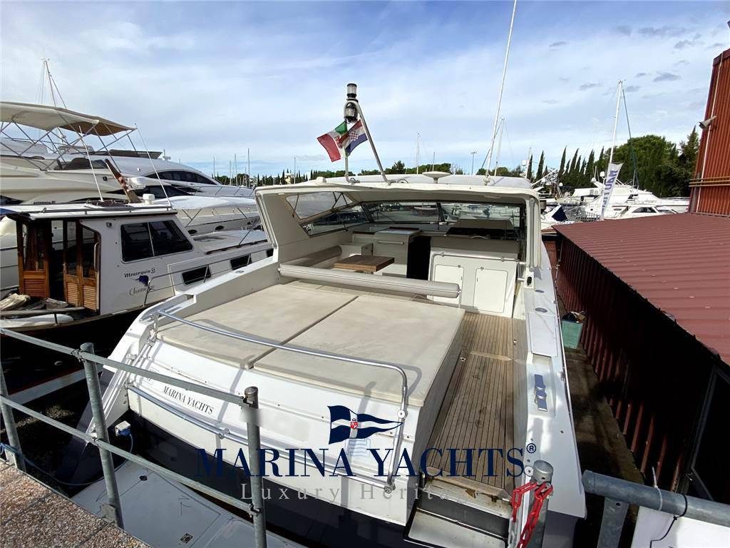 Ferretti Altura 47