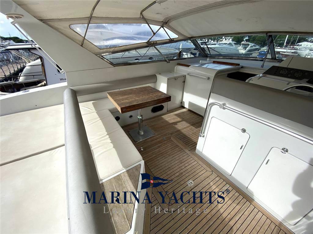 Ferretti Altura 47