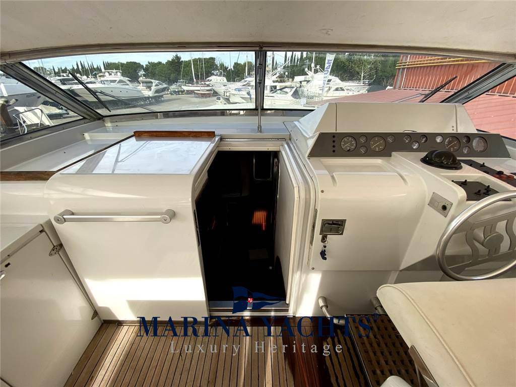 Ferretti Altura 47