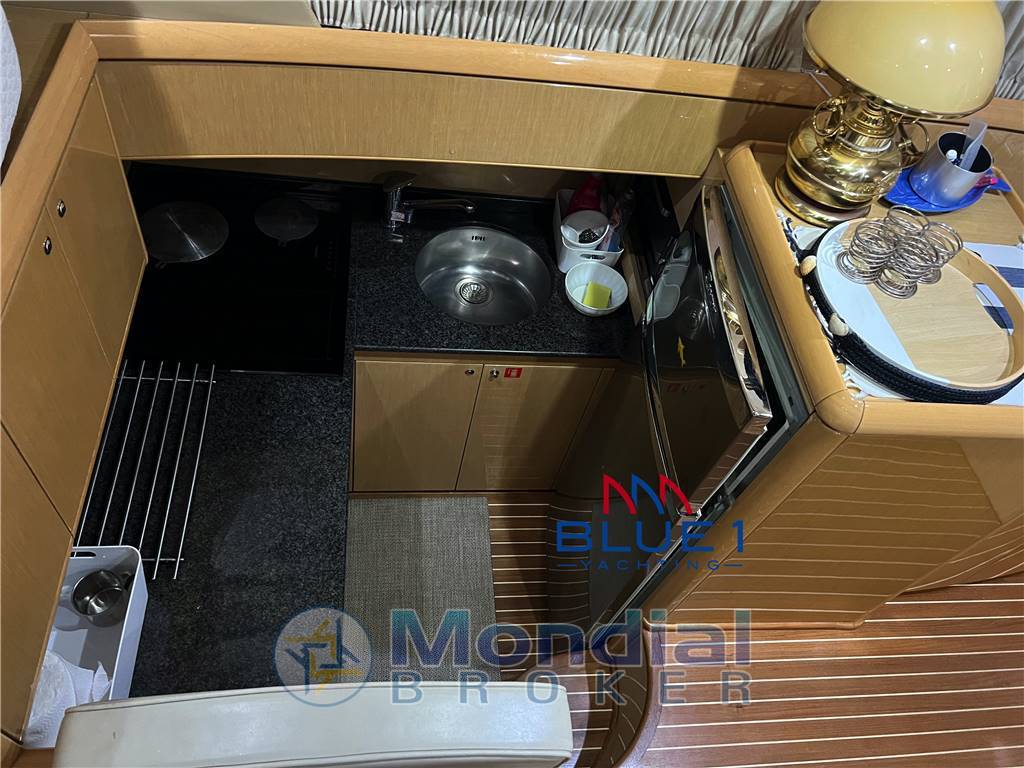 Ferretti 460 fly