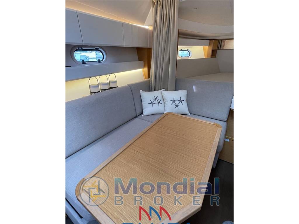 Bavaria 330 sport