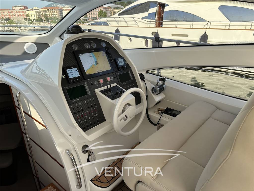 Pershing 50