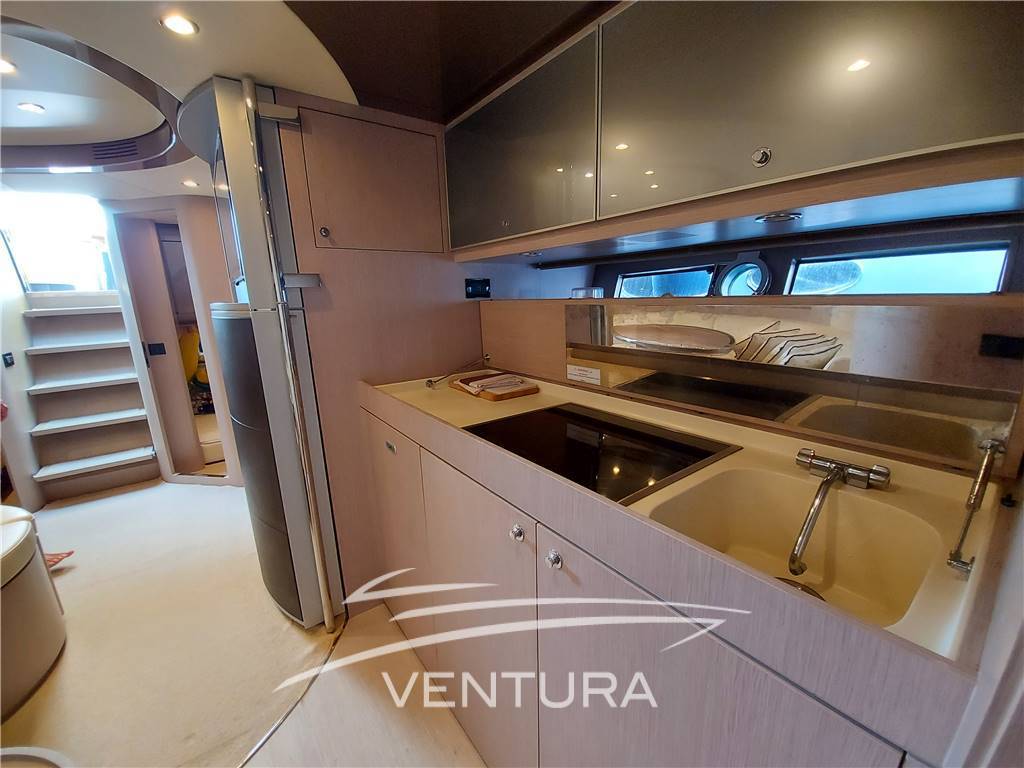 Riva Rivale 52
