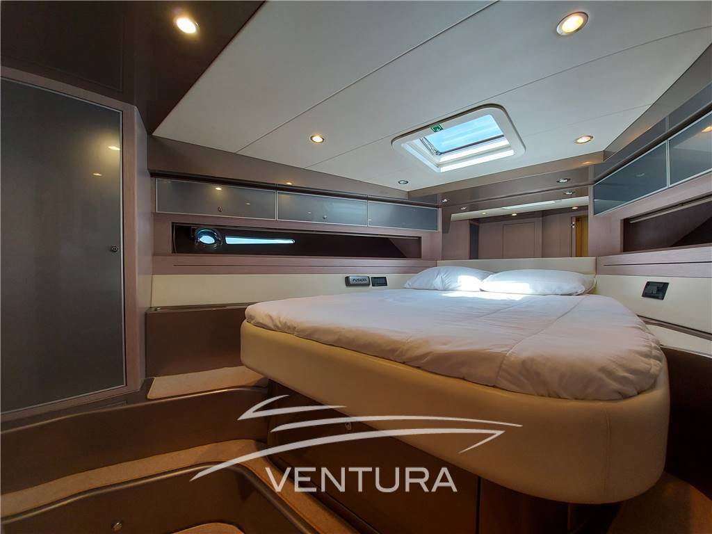 Riva Rivale 52