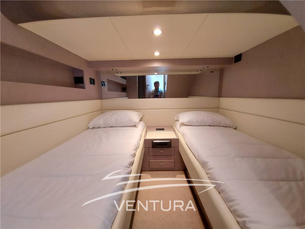 Riva Rivale 52