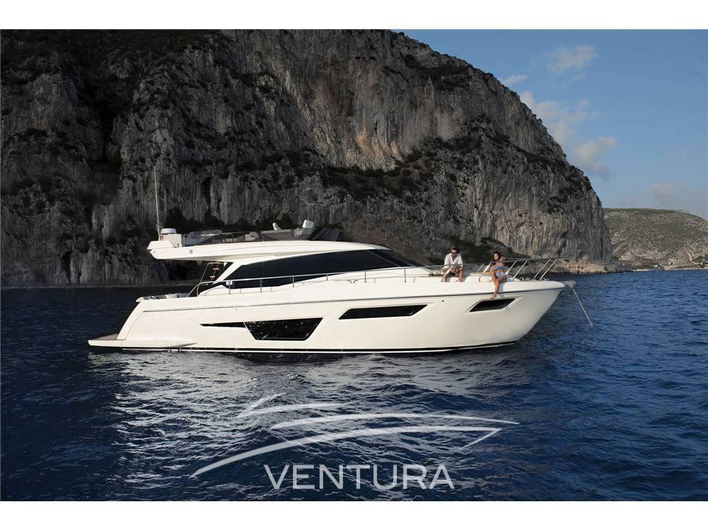 Ferretti yachts 500