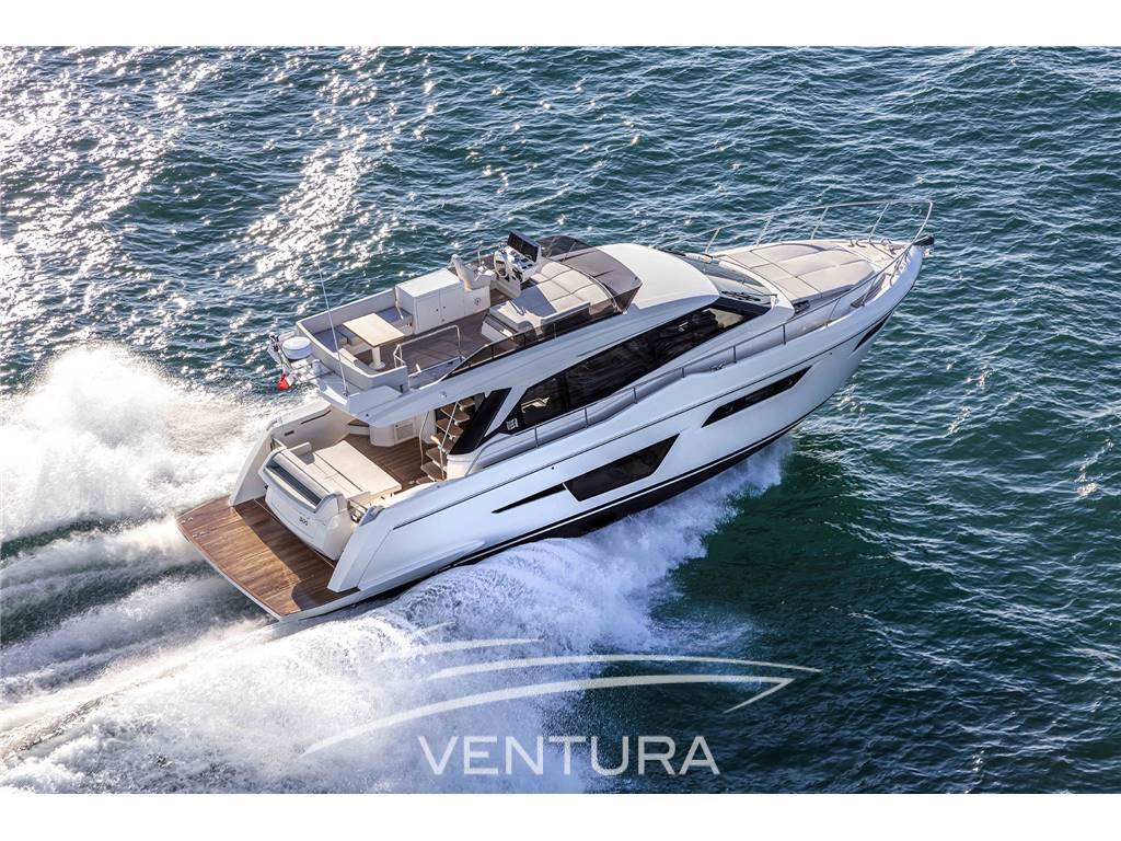 Ferretti yachts 500