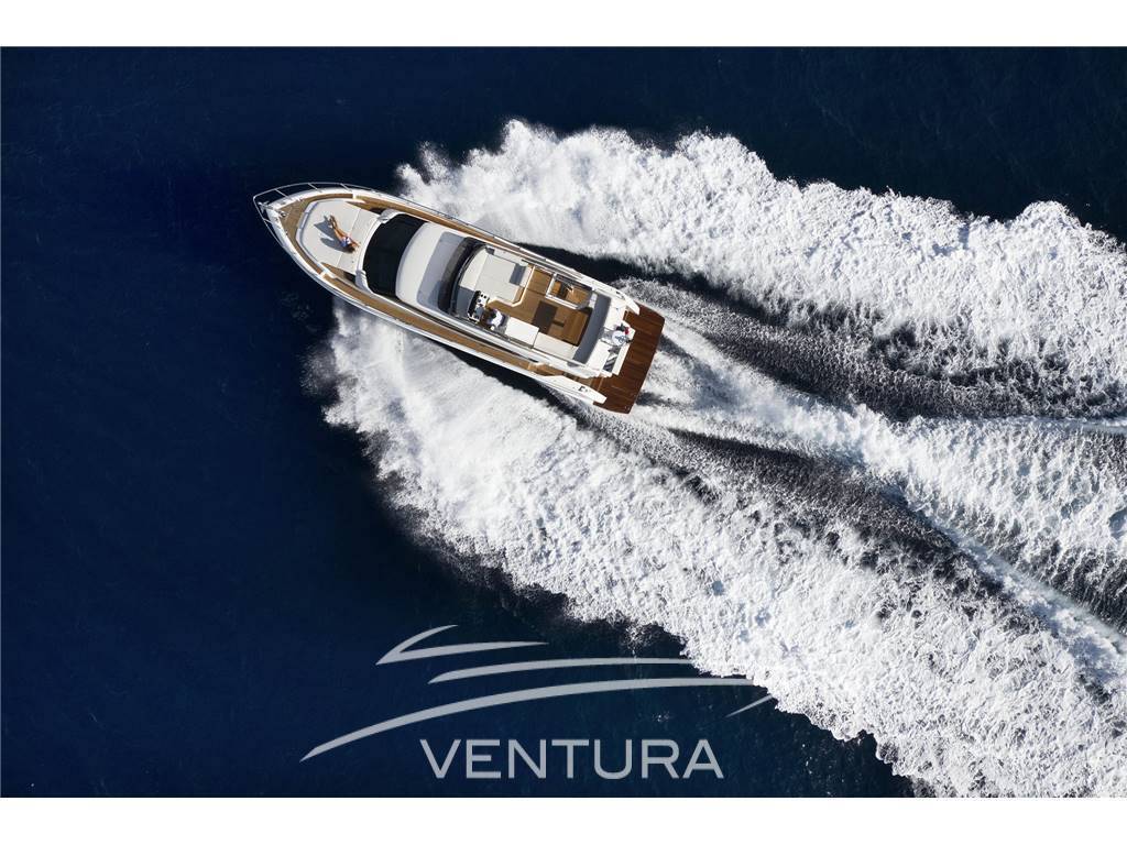 Ferretti yachts 500