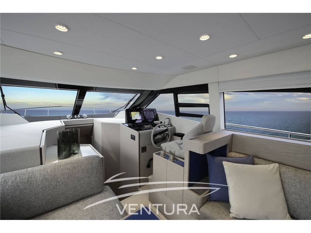 Ferretti yachts 500