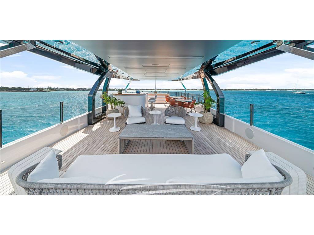 Custom line Navetta 42