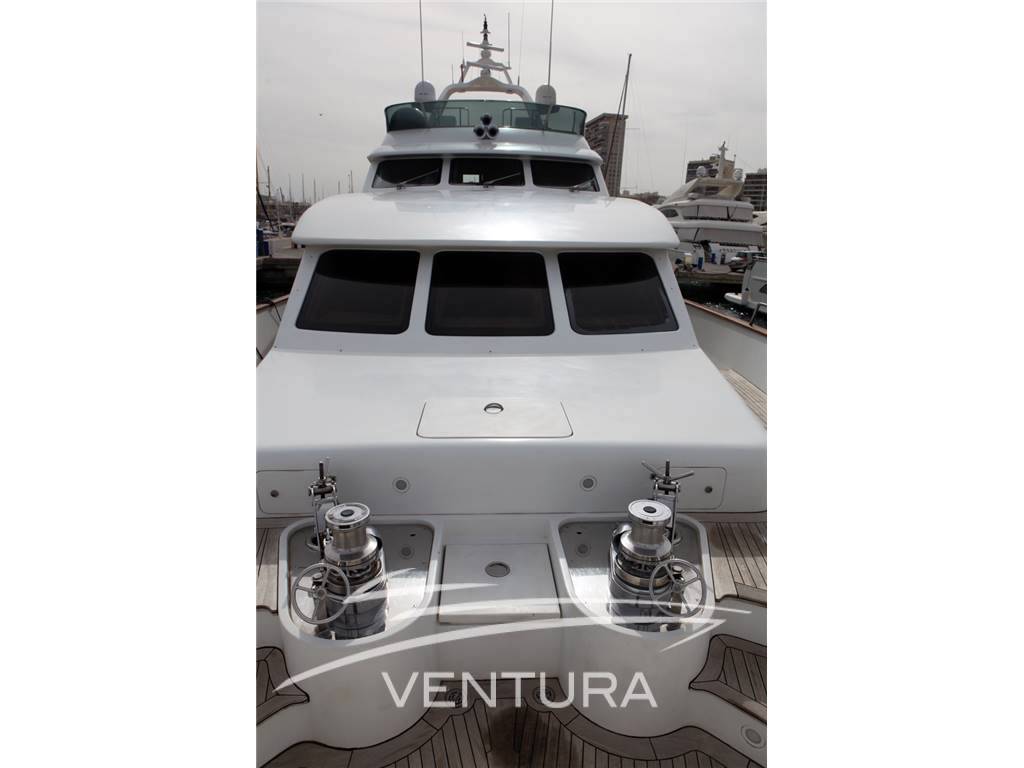 Benetti Tradition 100
