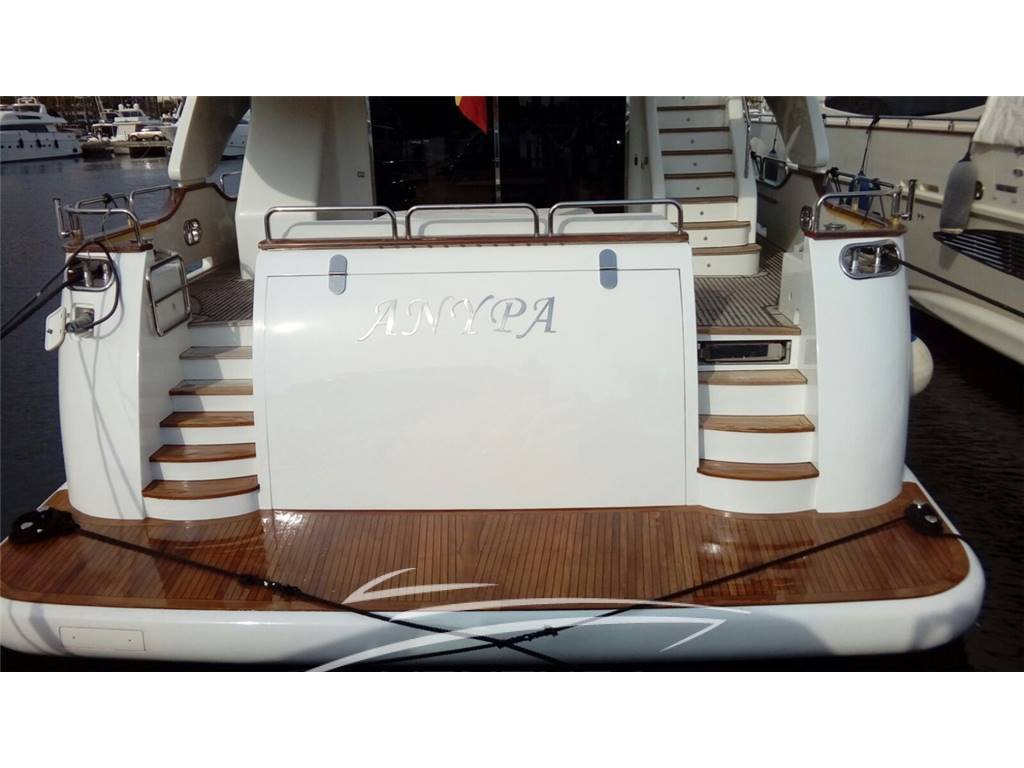 Benetti Tradition 100