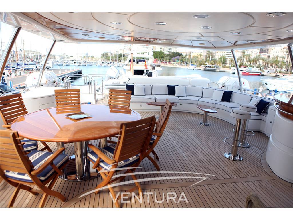 Benetti Tradition 100