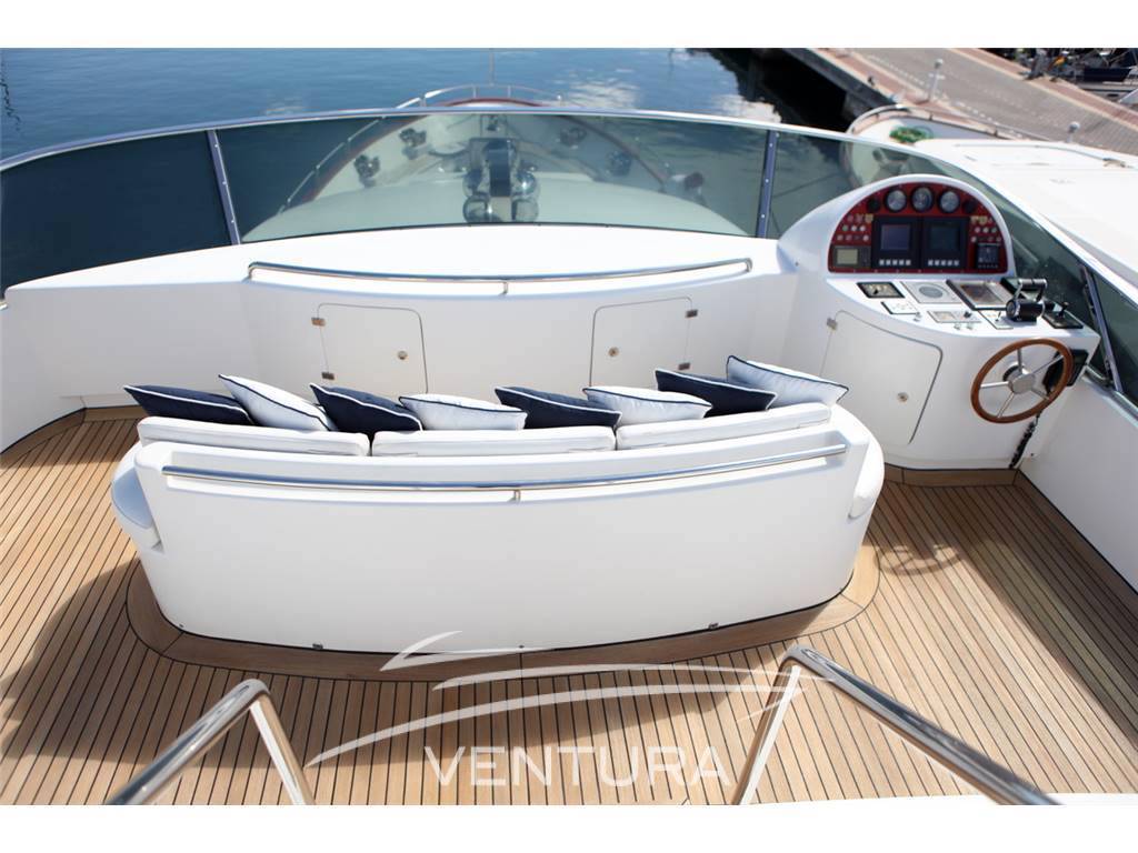 Benetti Tradition 100