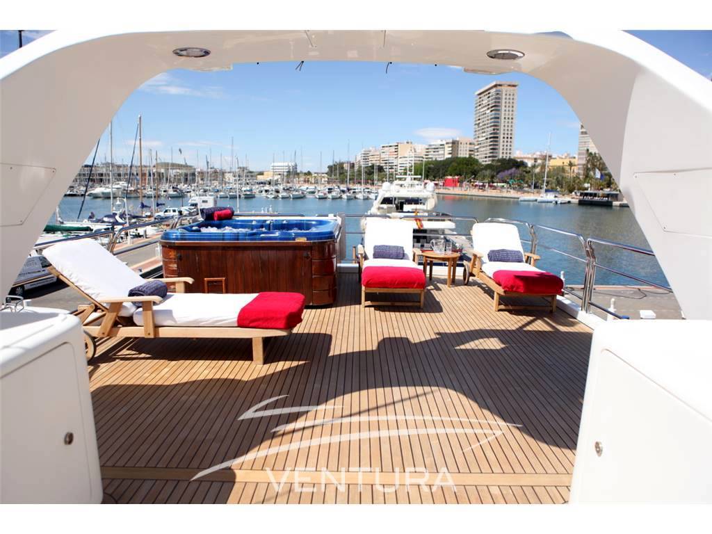 Benetti Tradition 100