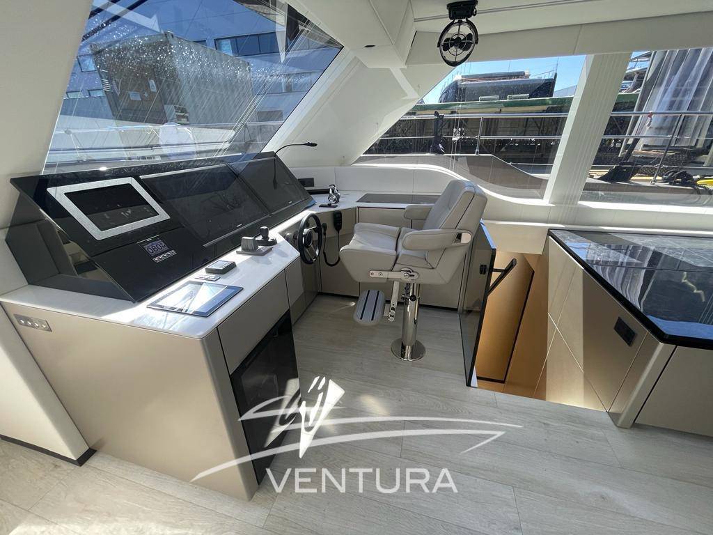 Sunreef 80 power