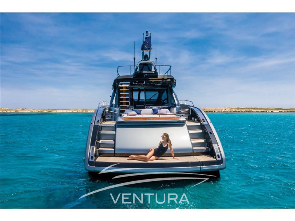 Riva Ribelle 66