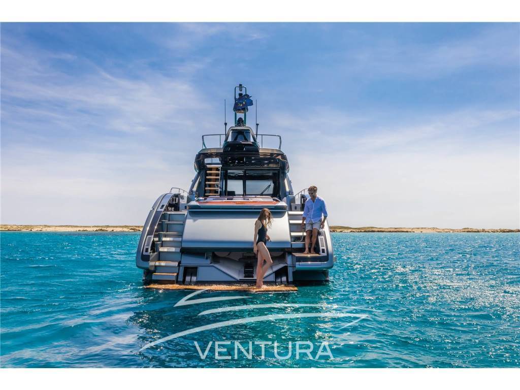 Riva Ribelle 66