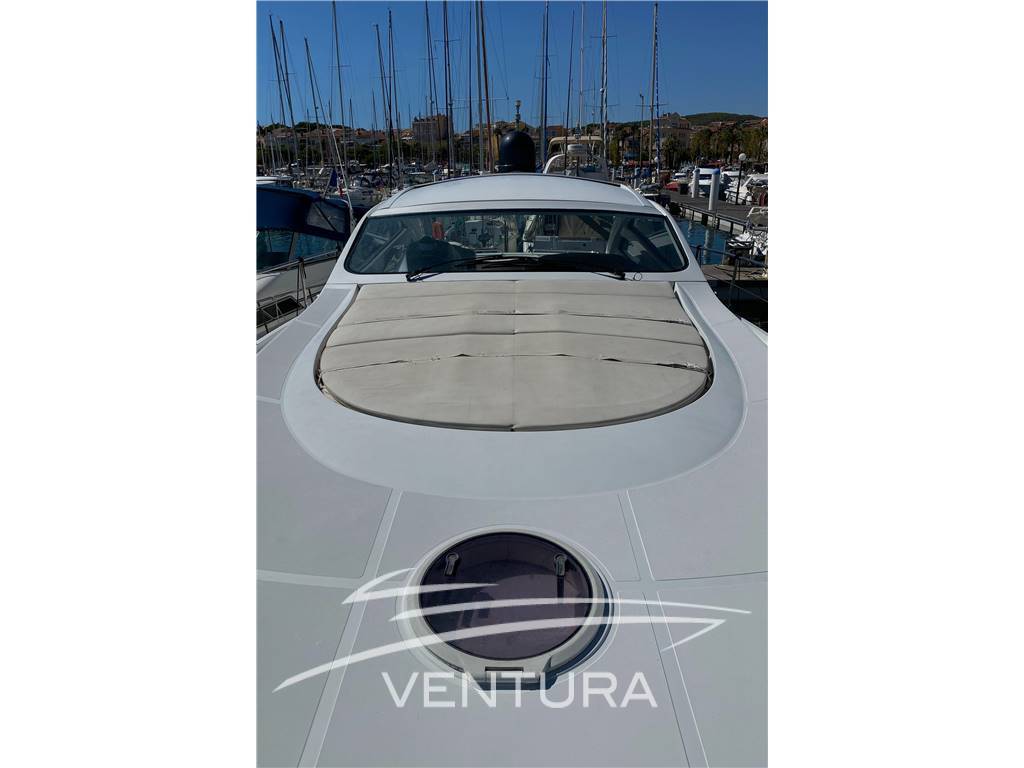 Pershing 50