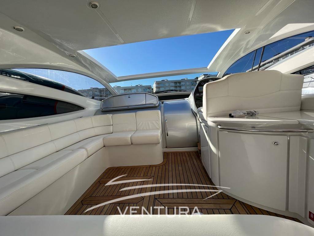 Pershing 50