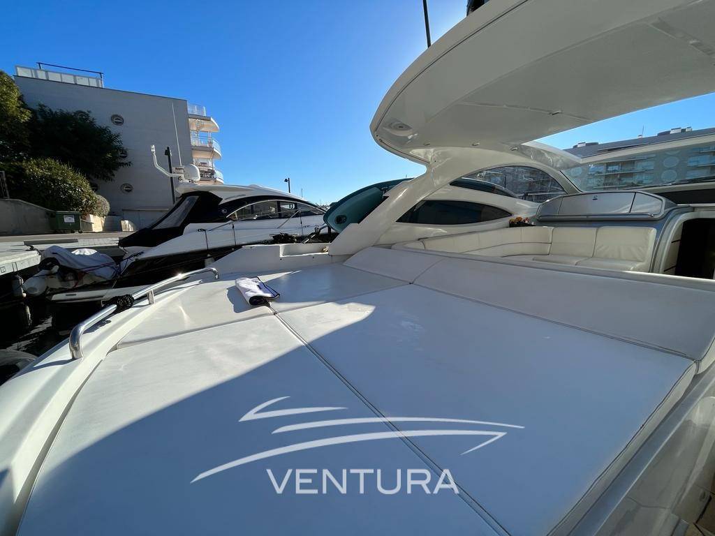 Pershing 50