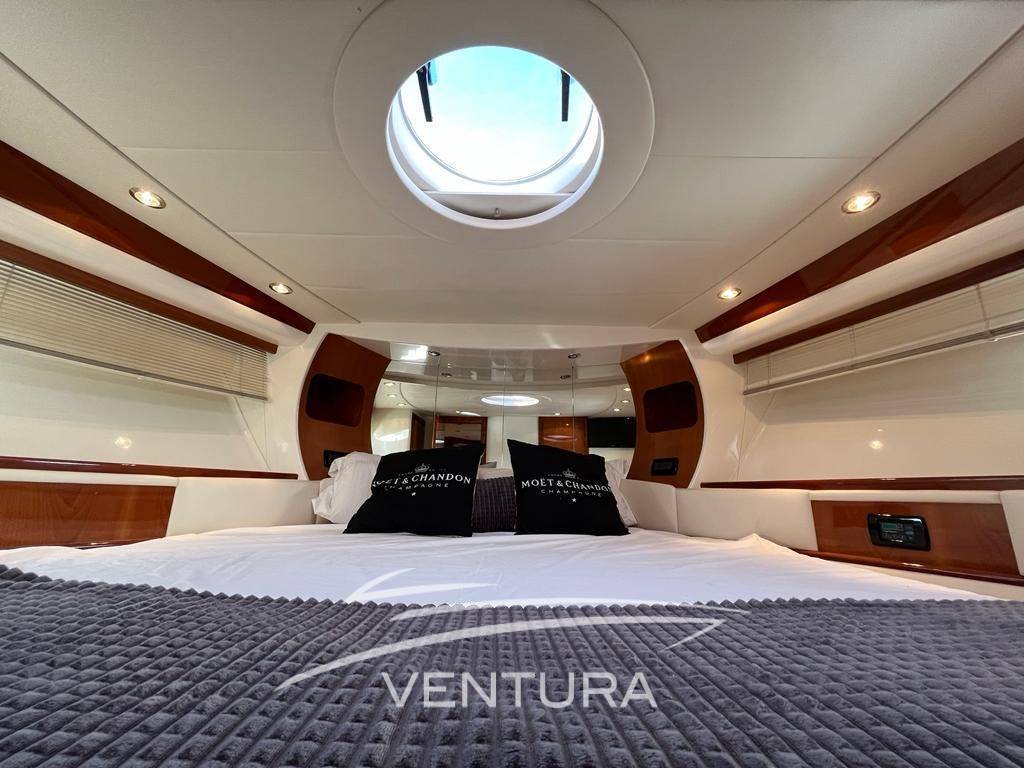 Pershing 50